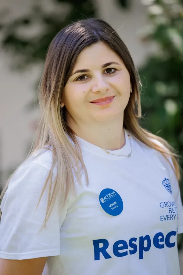 Lenuța Stoica